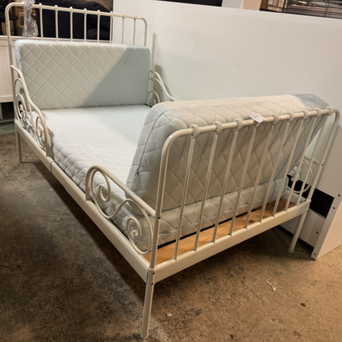 växasäng+madrasser