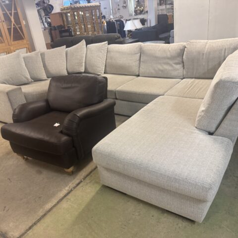 Divansoffa med cozyhörn