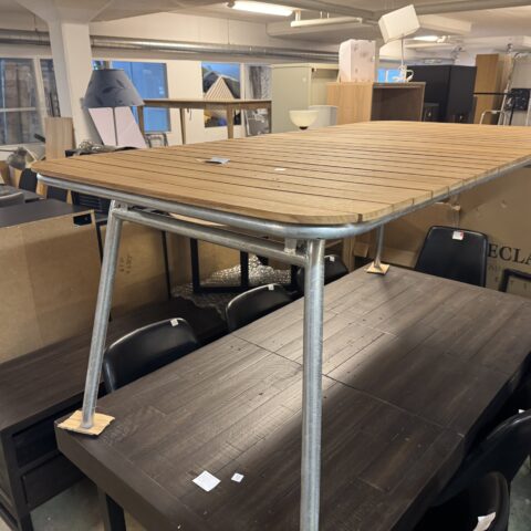 Utebord 176cm