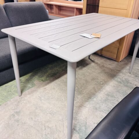Utebord 140cm